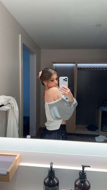 Full leaked Brooke monk private onlyfans photo