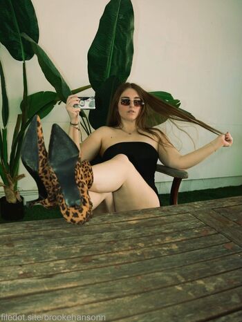 Full leaked Brookehansonn private onlyfans photo