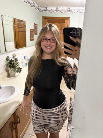 Full leaked Brookhooks private onlyfans photo