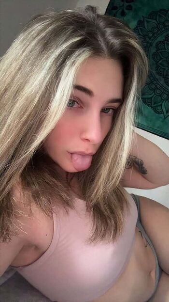 Full leaked Brooklyn dunn page private onlyfans photo