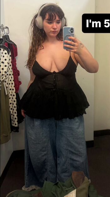 Full leaked Laura giraudi / private onlyfans photo