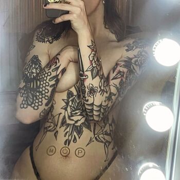 Full leaked Bstn mnr private onlyfans photo