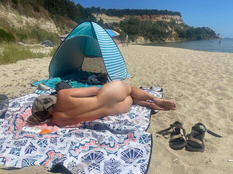 Full leaked Bulgaria private onlyfans photo
