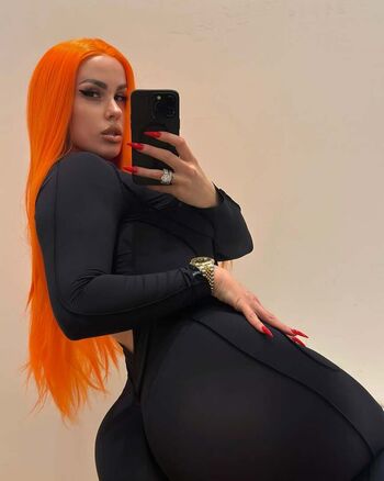 Full leaked Bulking queen private onlyfans photo