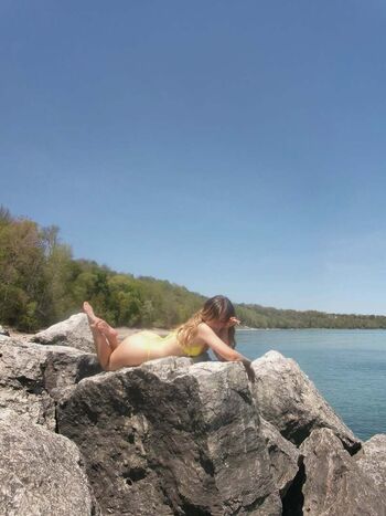 Full leaked Bunnyuvsu private onlyfans photo