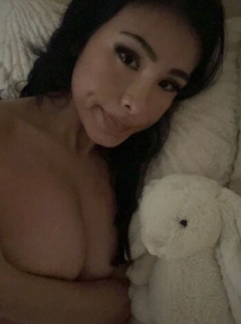 Full leaked Bunnybbri private onlyfans photo