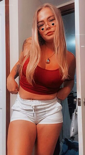 Full leaked Busty kristen from iowa private onlyfans photo