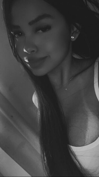 Full leaked Bycamysx private onlyfans photo