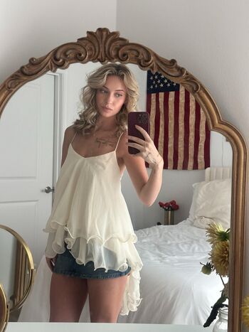 Full leaked Caitlin betterly private onlyfans photo