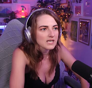 Caitlin Marie Reacts