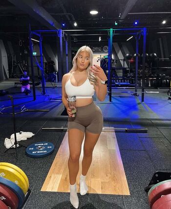 Caitlin Perriam