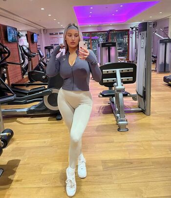 Caitlin Perriam