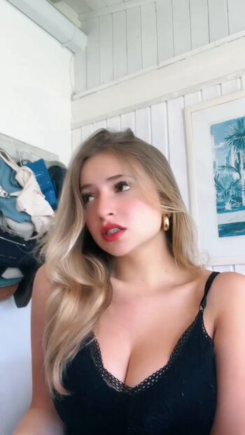 Full leaked Caiu na net amadoras  page private onlyfans photo