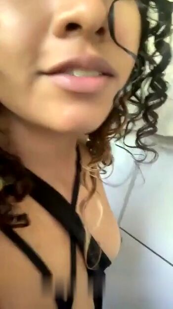 Full leaked Caiu na net amadoras  page private onlyfans photo
