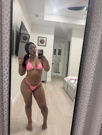 Full leaked Cakednani private onlyfans photo