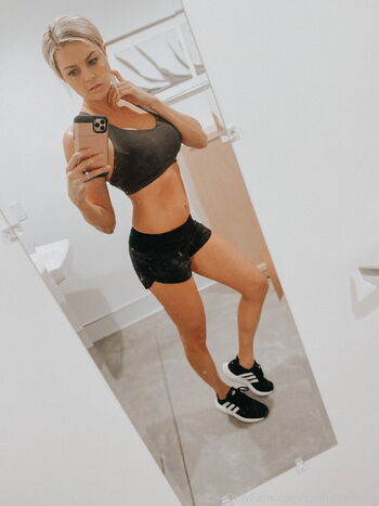 Full leaked Calihotwifevip private onlyfans photo
