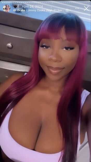 Full leaked Callmeellepls private onlyfans photo