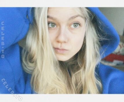 Full leaked Callmetiziaa private onlyfans photo