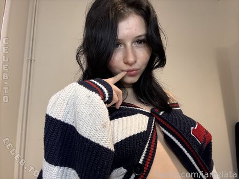 Full leaked Callmezlata page private onlyfans photo