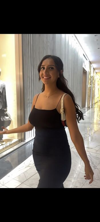 Full leaked Camelia private onlyfans photo