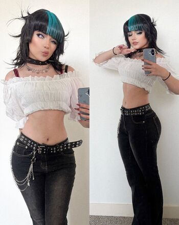 Full leaked Ayasuzu/ private onlyfans photo