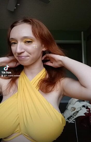 Full leaked Julieczr/ private onlyfans photo