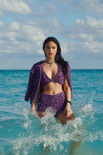 Camila Mendes