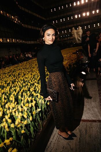 Camila Mendes