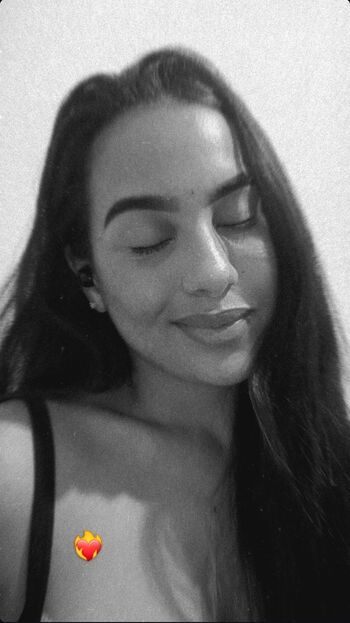 Full leaked Camilaferreirai page private onlyfans photo