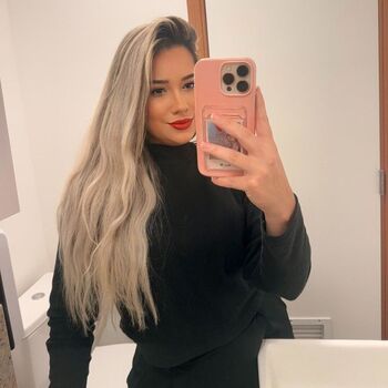 Full leaked Camilaferreirai page private onlyfans photo