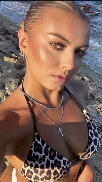 Full leaked Camille matringe private onlyfans photo
