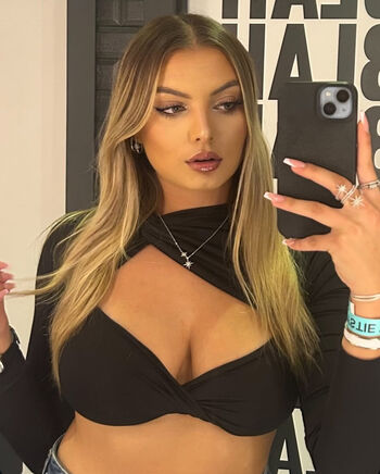 Full leaked Camille matringe private onlyfans photo