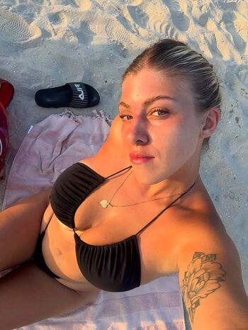 Full leaked Camischinocca private onlyfans photo