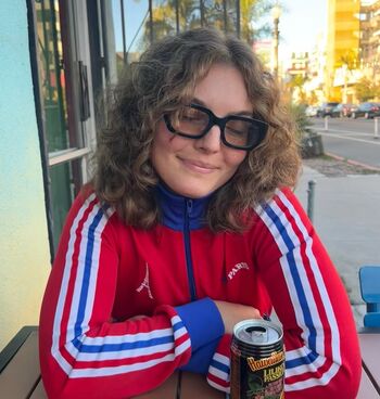 Camren Bicondova