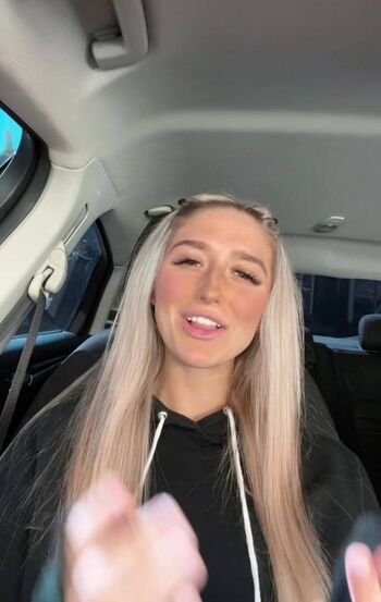 Full leaked Candaceleighhh private onlyfans photo