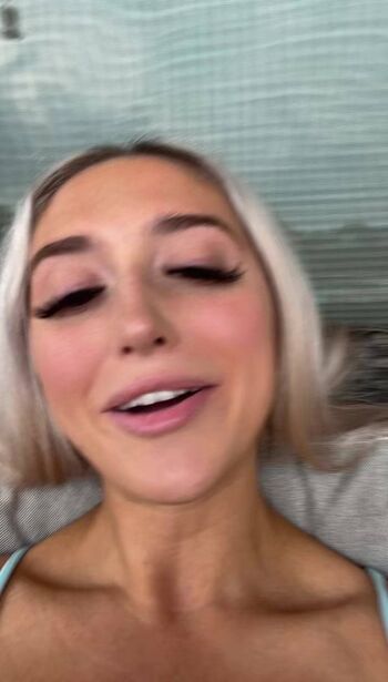 Full leaked Candaceleighhh private onlyfans photo