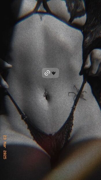 Full leaked Candemerl private onlyfans photo