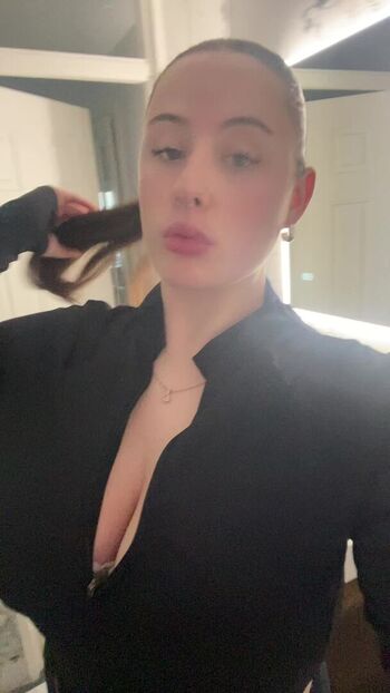 Full leaked Candicedih private onlyfans photo