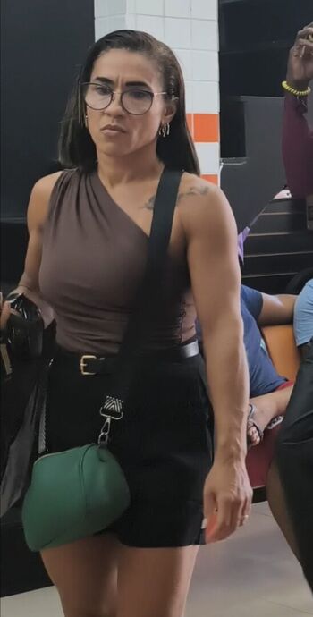 Full leaked Candid boobs private onlyfans photo