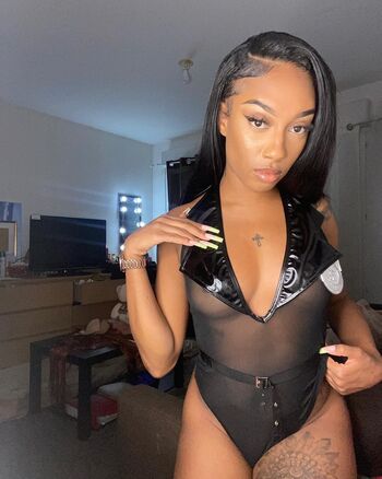 Full leaked Canellemodele private onlyfans photo