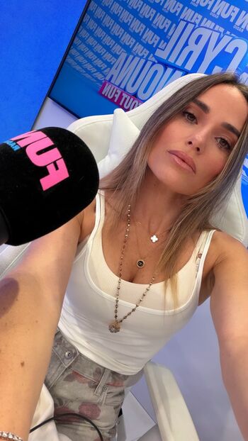 Full leaked Capucine anav private onlyfans photo