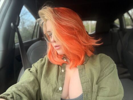 Full leaked Carbunny private onlyfans photo