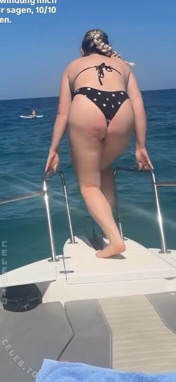Full leaked Carina spoon private onlyfans photo