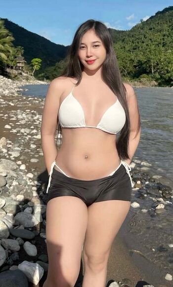 Full leaked Carla may private onlyfans photo