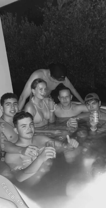 Full leaked Carla sophie schell private onlyfans photo