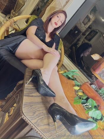 Full leaked Carlotta champagne  page private onlyfans photo
