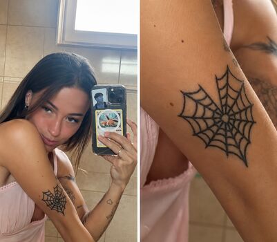 Full leaked Carlyhymz private onlyfans photo