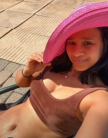 Full leaked Carmela sherwood private onlyfans photo