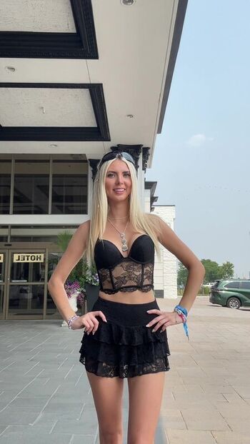 Full leaked Carolina firkowski private onlyfans photo