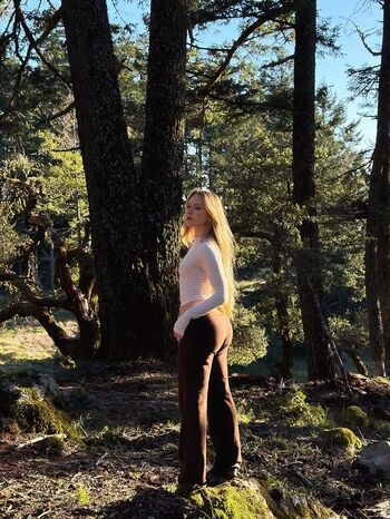 Full leaked Caroline zalog private onlyfans photo